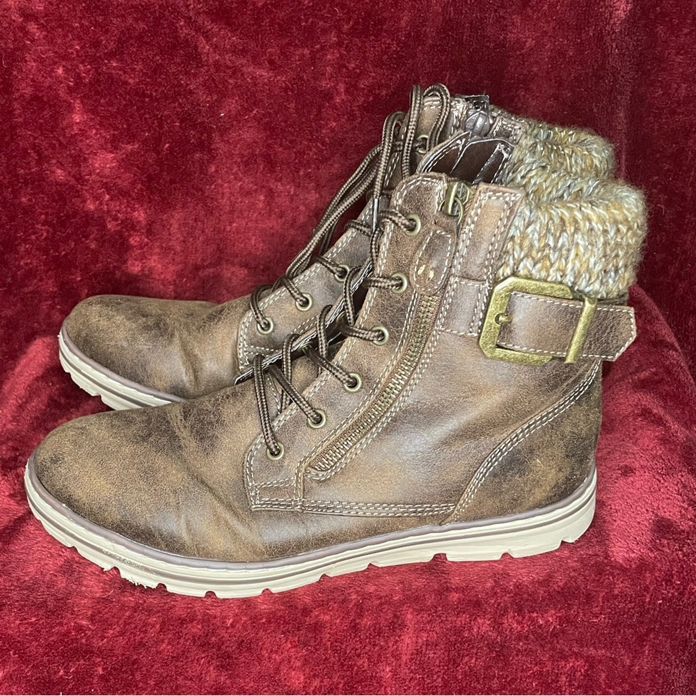 Women’s Brown Faux Leather Winter Boots 🥾 🐻 - Size 7.5